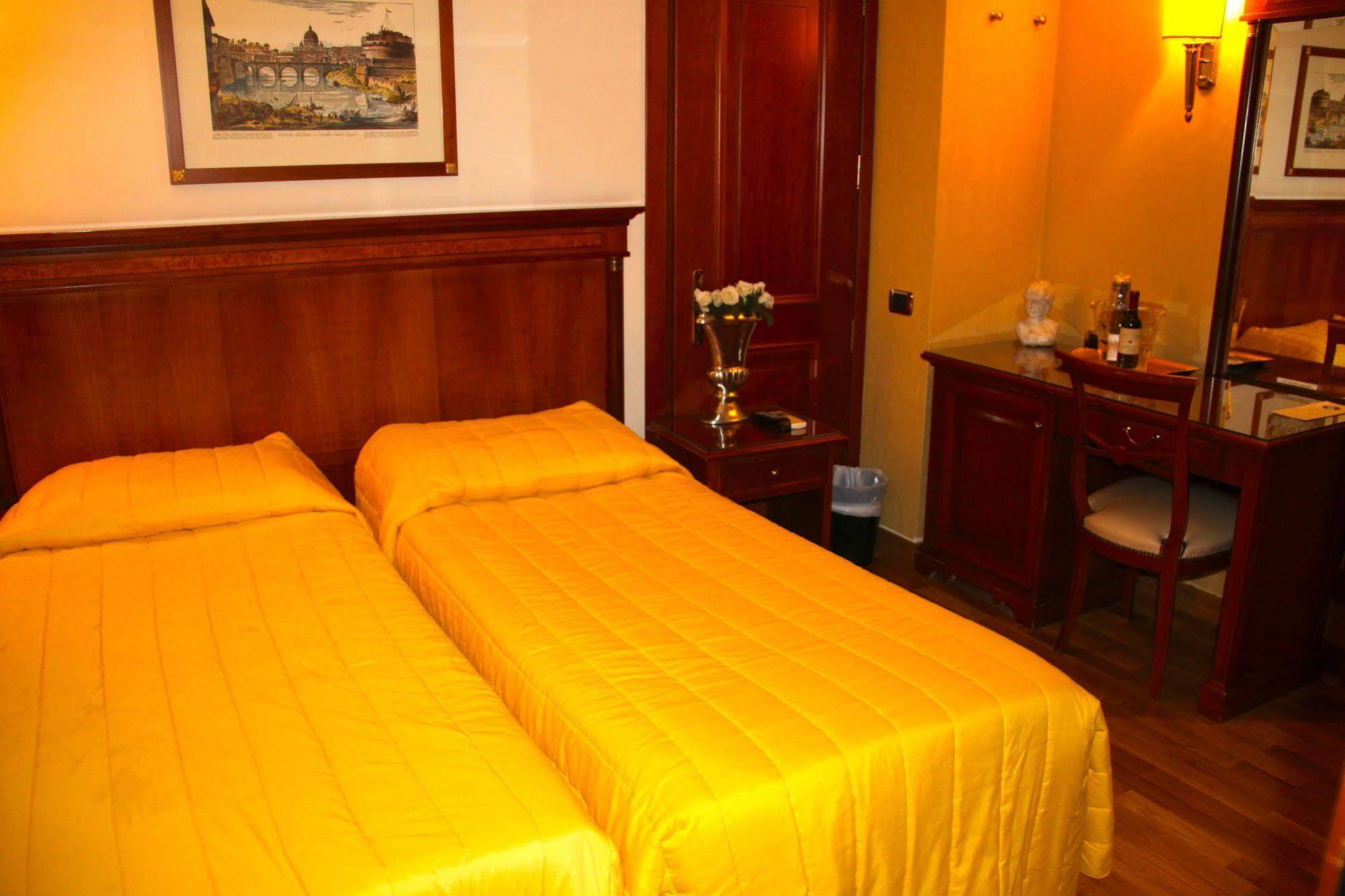 Luxury Rooms H 2000 Roma Zewnętrze zdjęcie